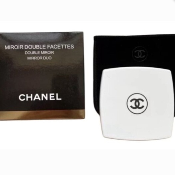 1 Chanel Mirror NIB - Picture 2 of 5